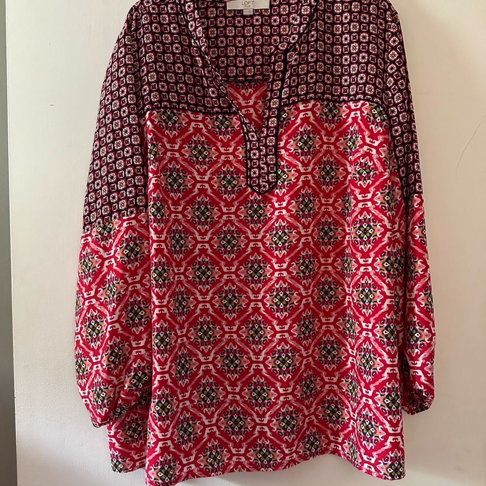 LOFT Red and Black Geometric Women's Tunic
